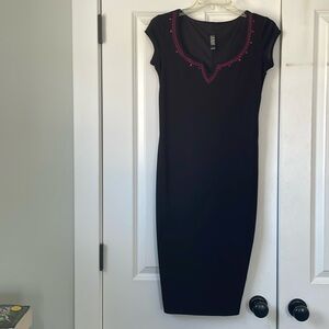 NWOT - Laundry by Shelli Segal size 2 plum cap sleeve dress
